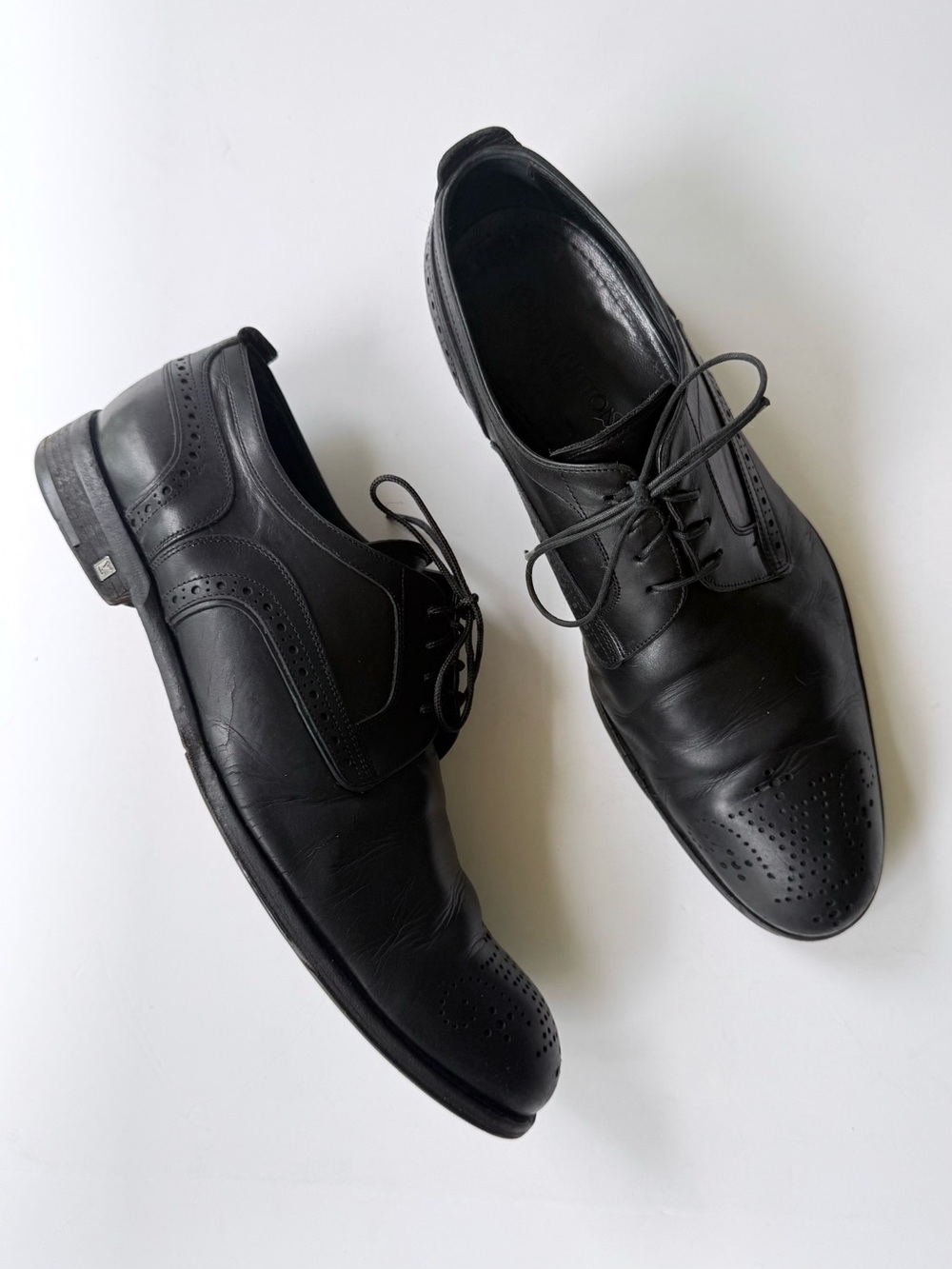 Louis Vuitton LV Brogue Black Leather Men's Lace Up Trading Derby Size 9.5